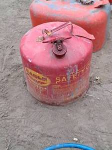 lot 763 image: Eagle 5-Gallon Metal Diesel Fuel Can
