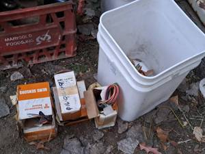 lot 783 image: Lot of (7) Flow Switches (New)