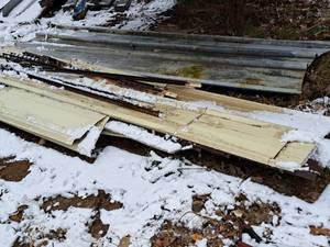 lot 615 image: Lot of  Barn Metal