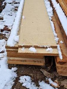 lot 624 image: Lot of (8) Wood Siding
