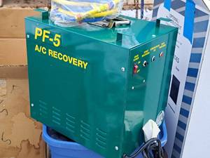lot 808 image: Portable AC Recovery Unit P&F (New)