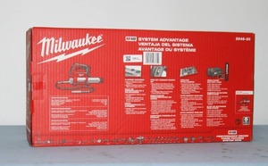 lot 19 image: Milwaukee M18 Cordless 2-Speed Grease Gun - Model 2646-20 - New in Box
