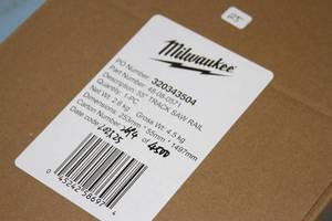lot 24 image: Milwaukee 55 Track Saw Guide Rail - Model 48-08-0571 - New in Box