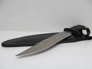 Large UNITED Model UC460 Fixed Blade Knife