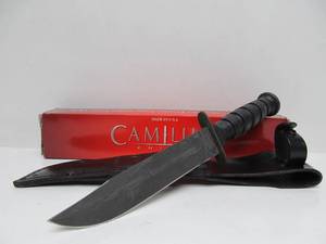 Like-New or Brand New CAMILLUS Marine Corps Fighting Knife