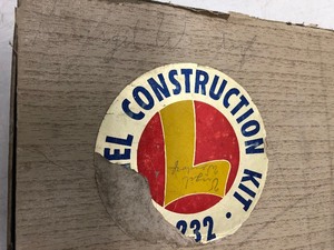 Vintage LIONEL Toy Construction Kit