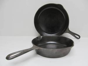 (2) Beautiful Restored Vintage WAGNER Cast Iron Skillets Models 1055E &amp 1058