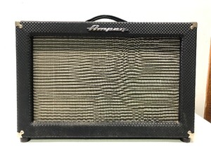 Working AMPEG Reverberocket Guitar Amplifier