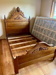 Excellent Antique Full Sized Bed Frame