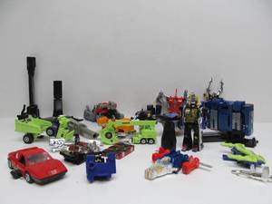 Large Group of Vintage 80s TRANSFORMER Toys &amp Accessories