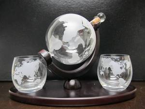Whiskey Decanter Set Etched World Globe Design With Stand And Glasses