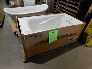 lot 46 image: American Standard EverClean 60 in. x 32 in. Whirlpool Bathtub with Right Drain in White