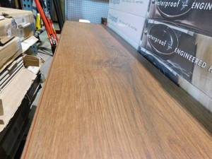 lot 52 image: MSI Sienna Elmhurst Oak 10mm T x 7 in. W Waterproof Laminate Wood Flooring (90 sq. ft.)