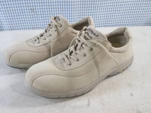 lot 40 image: (CS) Pair Trotters Shoes with Shock Absorb System Size 8W Look New