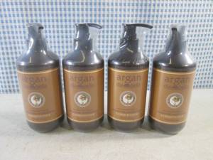 lot 82 image: (EC1) 4 Pump Bottles of Argan Dia Bella Conditioner 10.1oz Bottles