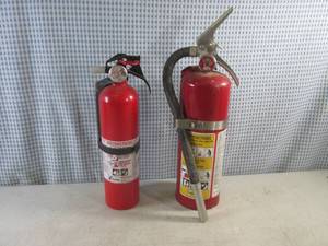 lot 88 image: (BS) 2 Fire Extinguishers - Bigger is Full  Smaller Empty