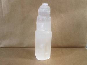 lot 119 image: (CNTR) 6 Raw Selenite Tower...