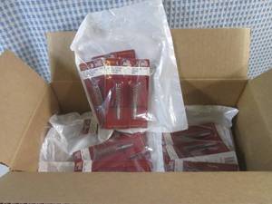 lot 139 image: (EW4) Case of 36 Outers .338, .35, .357 Calibers Rifle Bore Brushes - 6 inner bags of 6