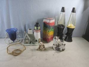 lot 157 image: (A-2) 2 Lava Lamps and Assorted Decor