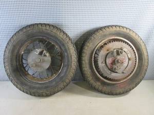 lot 191 image: (EC1) Pair RUPP 15239 Rims with Tires 3.50 - 10 4 P.R.