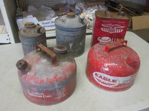 lot 195 image: (G-1) 5 Vintage Metal Gas Cans...
