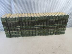 lot 200 image: (G-1) Vintage 1960s Illustrated World Encyclopedia Set