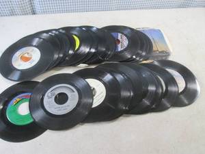 lot 213 image: (CSB) Assorted 45 Records...