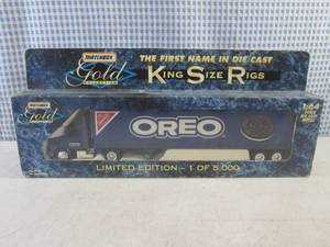 lot 234 image: (C-4) Matchbox Gold Collection Oreo Die Cast Metal 164 Scale 18-Wheeler in Box Limited Edition 1 of 5,000