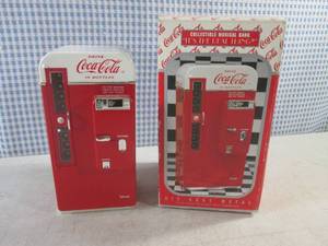 lot 282 image: (G-1) Coca-Cola Pop Machine Musical Bank Plays Its The Real Thing with Box