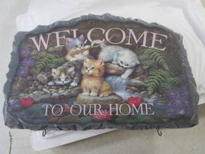 lot 312 image: (D-3) The Bradford Collection Welcome by Jurgen Scholz Cozy Companions Welcome Sign Collection 12 14 x 8 12