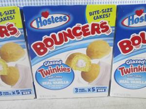 lot 348 image: (B-3) 3 Boxes Hostess Bouncers Bite Size Glazed Twinkie Mini Cakes Best by Dec 2023