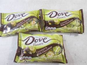 lot 386 image: (B-1) 3 Bags Dove Flowers Caramel and Chocolate Candy Best by Nov 2023