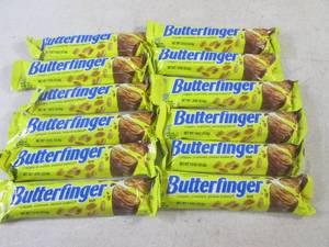 lot 399 image: (B-3) 12 Butterfinger Candy Bars Past Date