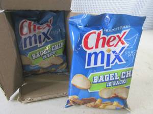 lot 404 image: (C-1) 8 Bags Traditional Chex Mix Snack Mix Best by Oct 2023