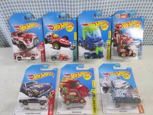 lot 448 image: (EC1) Assorted Hot Wheels in Packaging