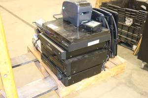lot 35 image: pallet of misc electronics
