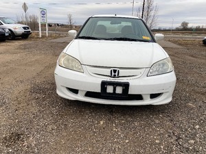 lot 2 image: 2004 Honda Civic Hybrid