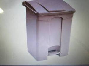 Safco, Step-On Indoor Plastic Trash...
