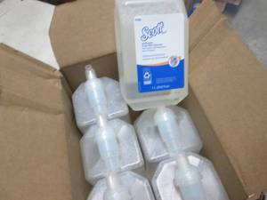 Scott� Antiseptic Foam Skin Cleans...