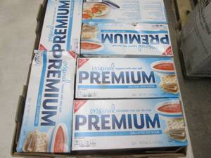 6- 1 lb Boxes Nabisco Premium Salti...