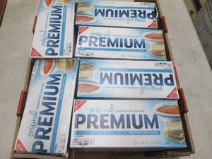 6- 1 lb Boxes Nabisco Premium Salti...