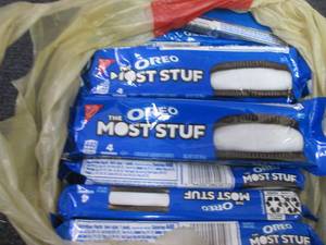 12- 3 oz Oreo Most Stuf...