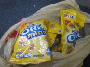 12- 3 oz Golden Oreo Minis...