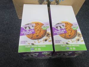 2- 12 pks 4 oz Lenny & Larrys Oatm...