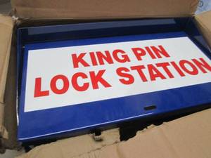 King Pin Lock Station- has dent, 2 ...