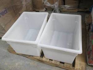2 Rubbermaid Food Box, Plastic, 21-...