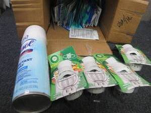 Disinfecting Wipes, Lysol, 4- Airwi...