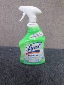 10- 32 oz Spray Bottles Lysol Bleac...