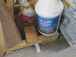 3 Gallons Extreme Simple Green, Til...