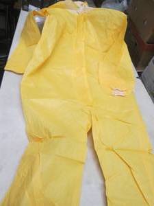 Case of 25 Lakeland Large Disposabl...